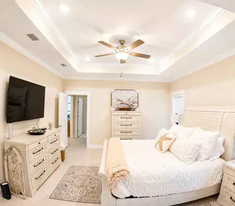 Bedroom - 285 Mill Pond Cv, Freeport, FL 32439 photo 1 of 8