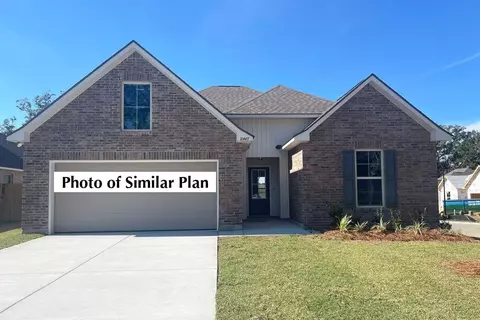5908 Luckenbach Ln, Crestview, FL 32539