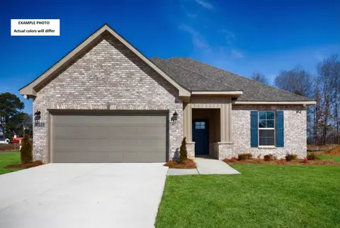 5906 Luckenbach Ln, Crestview, FL 32539
