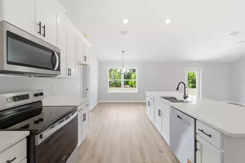 101 Stephens Ln #B, Crestview, FL 32539 photo 9