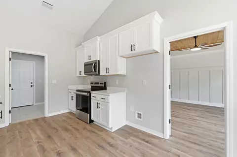 101 Stephens Ln #B, Crestview, FL 32539 photo 12