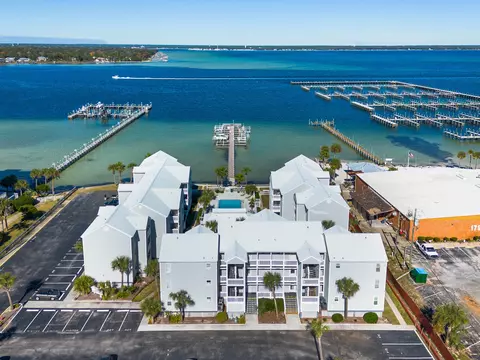 1330 SE Miracle Strip Pkwy #207, Fort Walton Beach, FL 32548