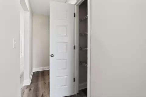 Entry Way - 5358 Highview Dr, Crestview, FL 32539 photo 1 of 2