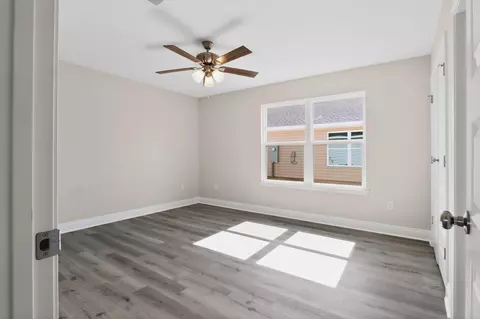 Bedroom - 5358 Highview Dr, Crestview, FL 32539 photo 2 of 4