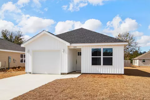 Exterior - 5358 Highview Dr, Crestview, FL 32539 photo 3 of 4