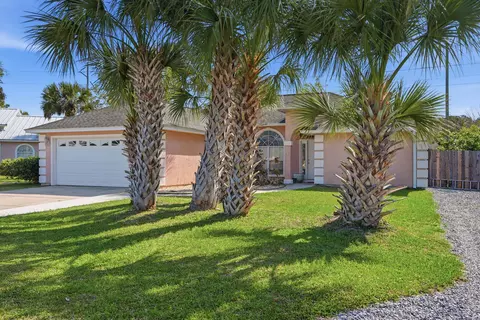 314 Lyonia Ln, Panama City Beach, FL 32408