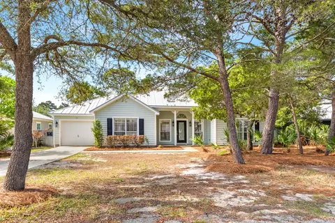 60 Ash St, Santa Rosa Beach, FL 32459