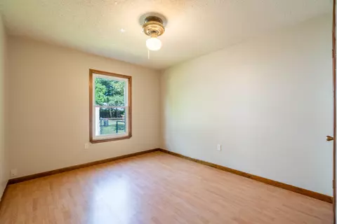Bedroom - 324 John King Rd, Crestview, FL 32539 photo 5 of 5