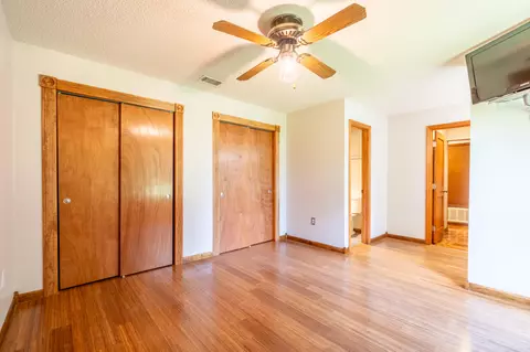 Bedroom - 324 John King Rd, Crestview, FL 32539 photo 2 of 5