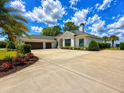 932 Shore Dr, Miramar Beach, FL 32550