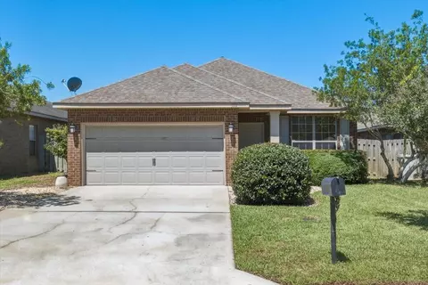 1819 Coast Ct, Gulf Breeze, FL 32563