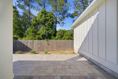 Exterior - 120 Lillian Way, Crestview, FL 32536 photo 14 of 18