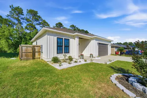 Exterior - 120 Lillian Way, Crestview, FL 32536 photo 4 of 18