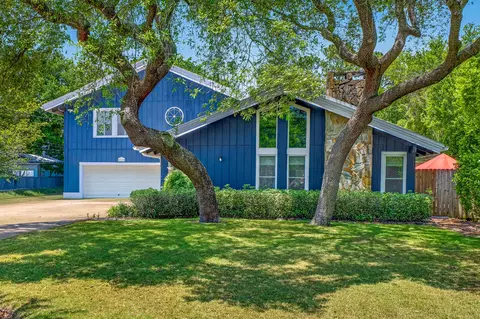 21 NE Wedgewood Ln, Fort Walton Beach, FL 32547