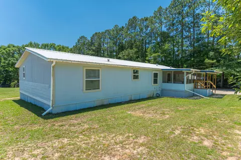 1462 Mccauley Rd, Baker, FL 32531 photo 2