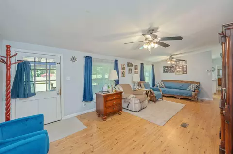 1462 Mccauley Rd, Baker, FL 32531 photo 6