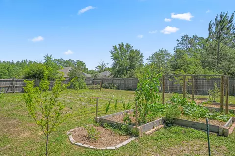 Exterior - 3455 Sparco Dr, Crestview, FL 32539 photo 10 of 13
