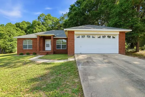 120 Jacob Dr, Crestview, FL 32536