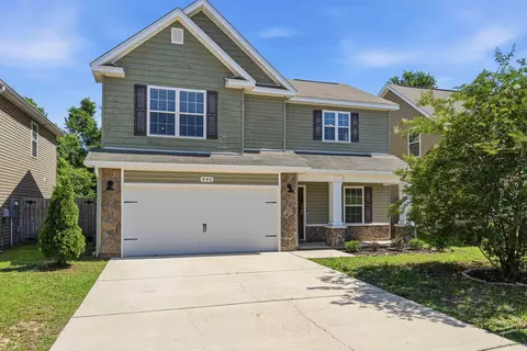 Exterior - 440 Eisenhower Dr, Crestview, FL 32539 photo 9 of 11