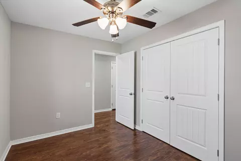 Bedroom - 440 Eisenhower Dr, Crestview, FL 32539 photo 1 of 9