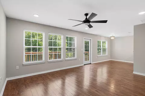 Living - 440 Eisenhower Dr, Crestview, FL 32539 photo 1 of 7
