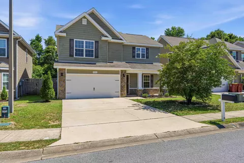 Exterior - 440 Eisenhower Dr, Crestview, FL 32539 photo 10 of 11