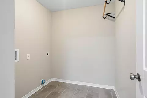 Other - 440 Eisenhower Dr, Crestview, FL 32539 photo 3 of 5