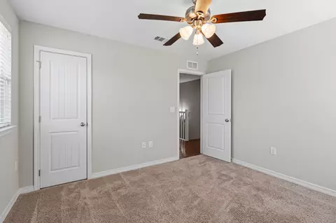 Bedroom - 440 Eisenhower Dr, Crestview, FL 32539 photo 9 of 9