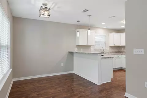 Dining - 440 Eisenhower Dr, Crestview, FL 32539 photo 1 of 1