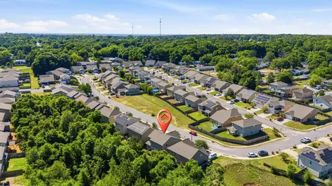 View/Area - 440 Eisenhower Dr, Crestview, FL 32539 photo 1 of 10