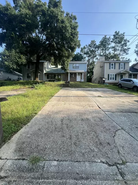 Exterior - 1219 Walter Ave, Crestview, FL 32536 photo 2 of 2