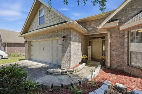 Exterior - 734 Lime Ln, Crestview, FL 32536 photo 2 of 4