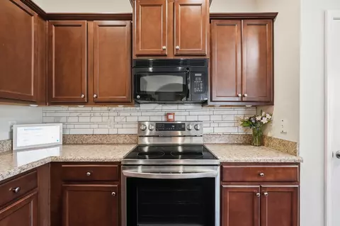 Kitchen - 734 Lime Ln, Crestview, FL 32536 photo 3 of 4