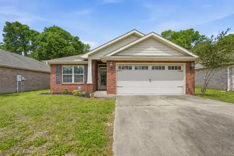 219 January Ct, Crestview, FL 32539
