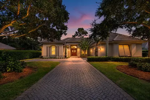 1163 N Troon Dr, Miramar Beach, FL 32550