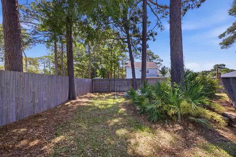 Exterior - 7 Hampton Cir, Niceville, FL 32578 photo 11 of 18