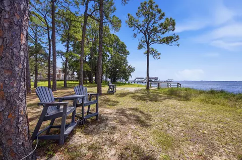 Exterior - 7 Hampton Cir, Niceville, FL 32578 photo 18 of 24