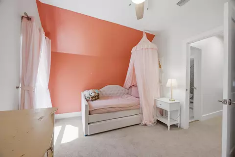 Bedroom - 7 Hampton Cir, Niceville, FL 32578 photo 7 of 12