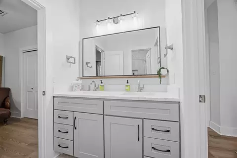 Bath - 7 Hampton Cir, Niceville, FL 32578 photo 8 of 19