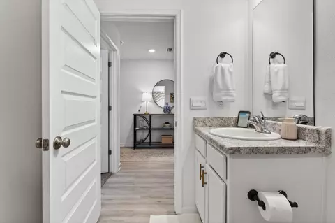 Entry Way - 51 Silverthorn St, Freeport, FL 32439 photo 1 of 2