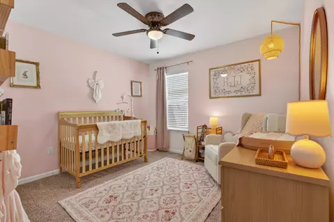 Bedroom - 51 Silverthorn St, Freeport, FL 32439 photo 5 of 14