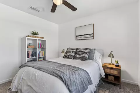Bedroom - 51 Silverthorn St, Freeport, FL 32439 photo 2 of 14