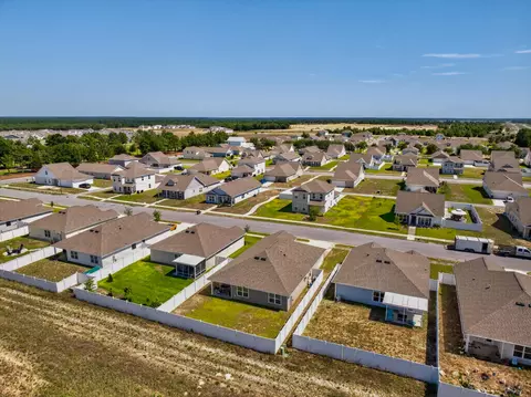 View/Area - 51 Silverthorn St, Freeport, FL 32439 photo 4 of 4