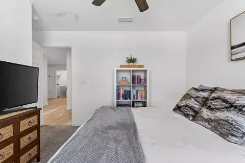 Bedroom - 51 Silverthorn St, Freeport, FL 32439 photo 3 of 14