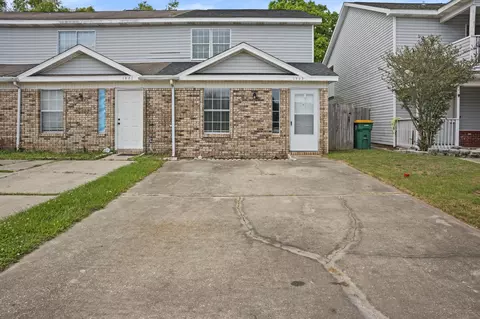 1803 Pointed Leaf Ln, Fort Walton Beach, FL 32547