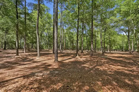 Exterior - 6004 Staff Rd, Crestview, FL 32536 photo 18 of 19