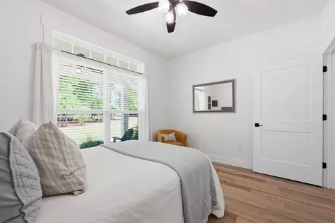 Bedroom - 6004 Staff Rd, Crestview, FL 32536 photo 2 of 6