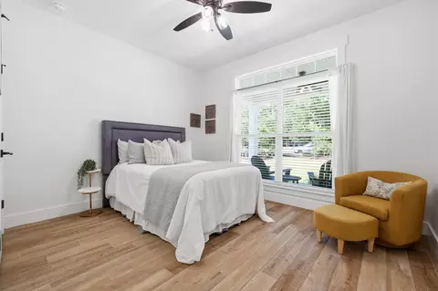 Bedroom - 6004 Staff Rd, Crestview, FL 32536 photo 3 of 6