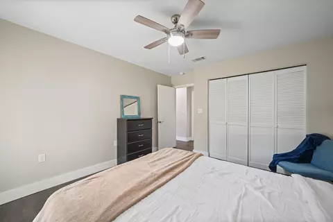 Bedroom - 39 9th St, Shalimar, FL 32579 photo 6 of 8