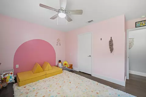 Bedroom - 39 9th St, Shalimar, FL 32579 photo 2 of 8